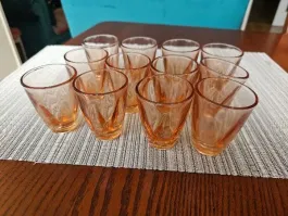 12 storo stiklo stikliukų