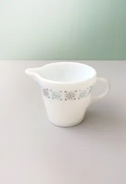 Pieno ąsotėlis, 250ml, Pyrex